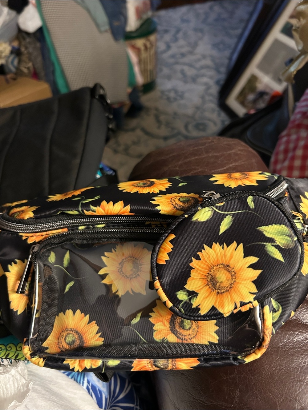 Sunflower Fanny Pack with coin pouch and Adjustable waist strap.  New No Tags